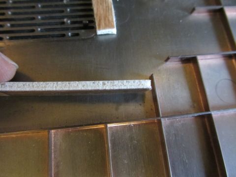 ll be used as a compactor A piece of linoleum that